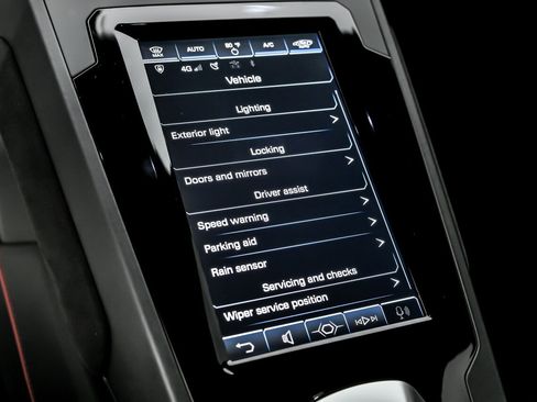 Used 2021 Lamborghini Huracan EVO image 38