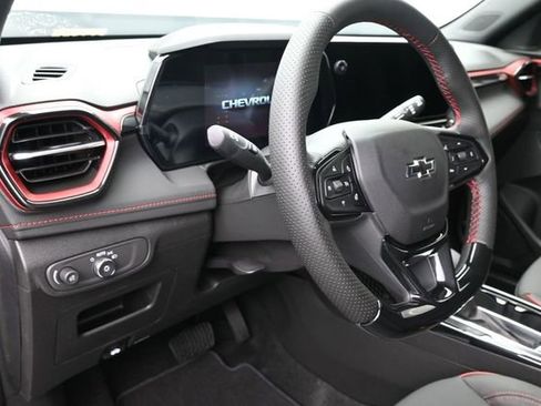 New 2026 Chevrolet TrailBlazer RS FWD image 24