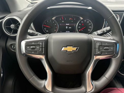 Used 2024 Chevrolet Blazer LT w/ Convenience Package FWD image 7