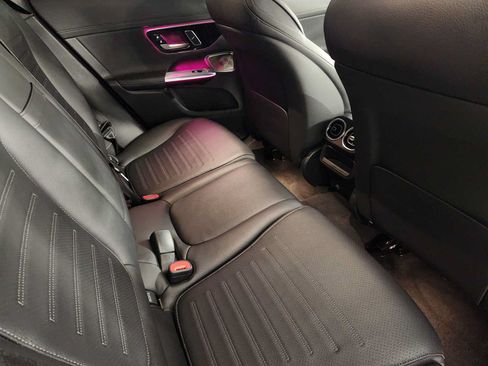 Used 2023 Mercedes-Benz GLC 300 image 30