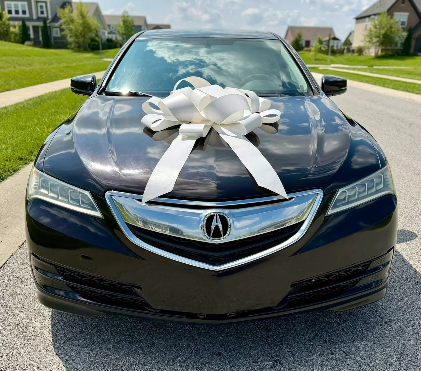 Used 2015 Acura TLX FWD image 2