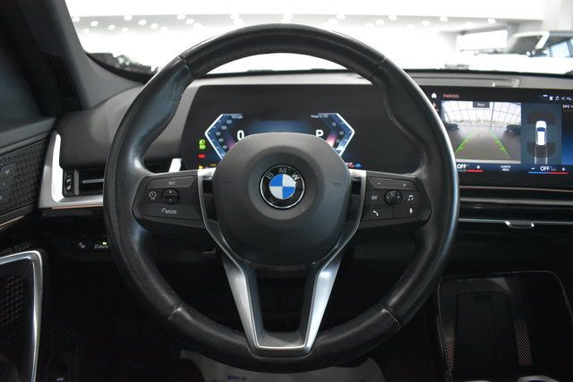 Used 2023 BMW X1 xDrive28i AWD/4WD image 18