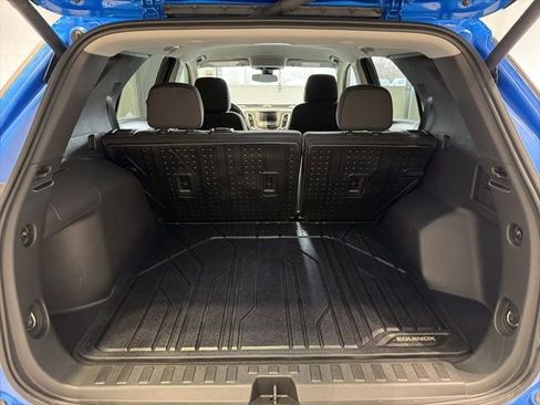 Used 2024 Chevrolet Equinox LT w/ LPO, Floor Liner Package image 9