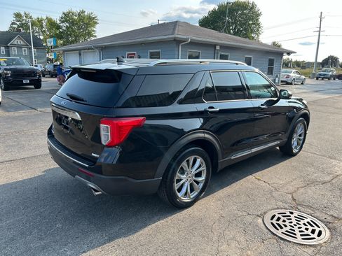 Used 2020 Ford Explorer Limited AWD/4WD image 3