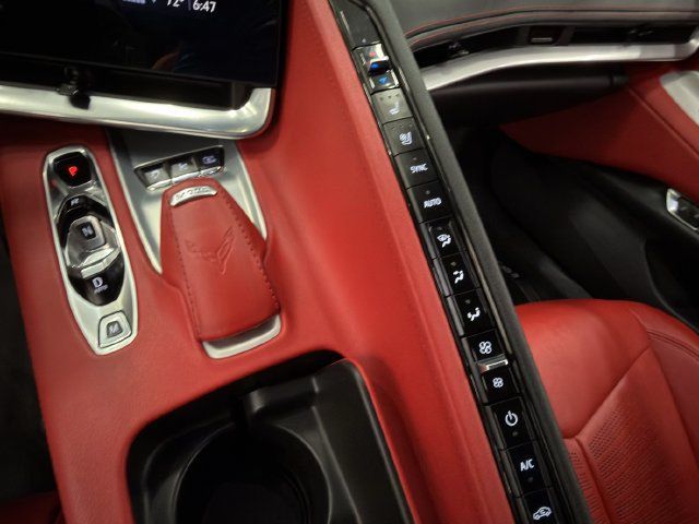 Used 2021 Chevrolet Corvette Stingray Preferred Cpe w/ Z51 Performance Package RWD image 23