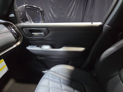 New 2025 Nissan Armada PRO-4X image 16