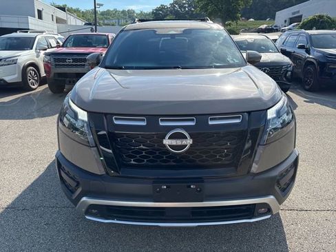 Used 2023 Nissan Pathfinder Rock Creek AWD/4WD image 8