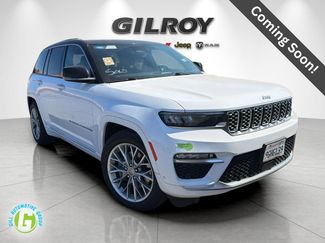Used 2023 Jeep Grand Cherokee Summit w/ Advanced Protech Group IV AWD/4WD video 1