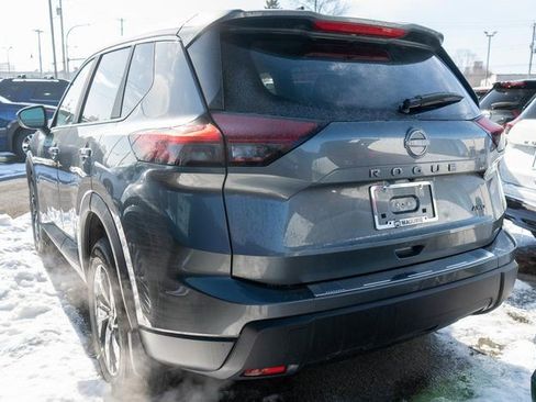 New 2026 Nissan Rogue SV w/ Cold Weather Package AWD/4WD image 5