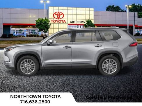 Used 2026 Toyota Grand Highlander AWD image 3
