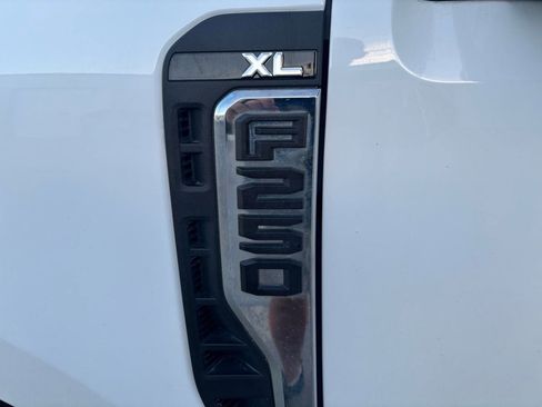 Used 2023 Ford F250 XL image 26