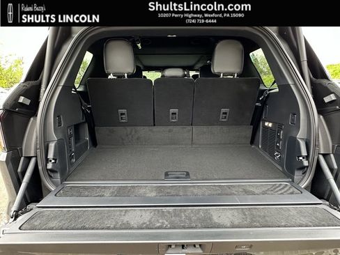 New 2025 Lincoln Navigator Black Label AWD/4WD image 27