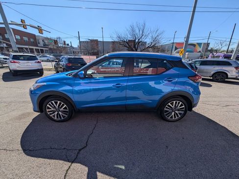 Used 2024 Nissan Kicks SV image 9