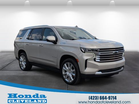 Used 2023 Chevrolet Tahoe High Country AWD/4WD image 1