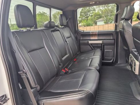 Used 2020 Ford F150 Lariat w/ Equipment Group 502A Luxury image 29