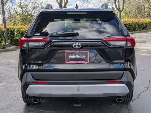 Used 2019 Toyota RAV4 Adventure AWD/4WD image 7