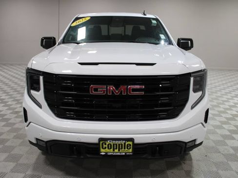 Used 2025 GMC Sierra 1500 Elevation AWD/4WD image 6