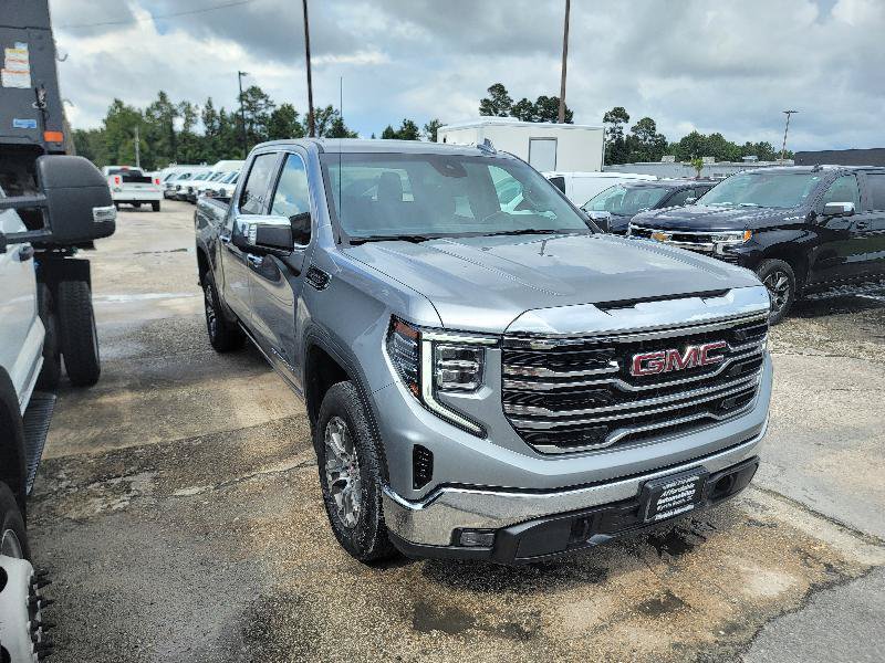 Used 2025 GMC Sierra 1500 SLT AWD/4WD image 3