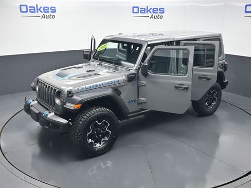 Used 2022 Jeep Wrangler Unlimited Rubicon 4xe w/ Cold Weather Group AWD/4WD image 58