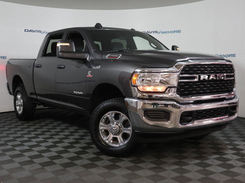 Used 2023 RAM 2500 Big Horn image 2