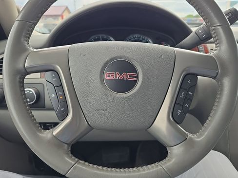 Used 2011 GMC Sierra 1500 SLT w/ SLT Convenience Package AWD/4WD image 22