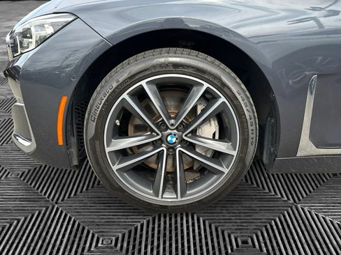 Used 2020 BMW 750i xDrive w/ Executive Package AWD/4WD image 14