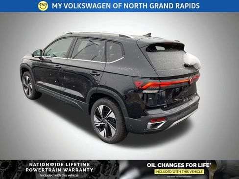 New 2026 Volkswagen Taos SE AWD/4WD image 20