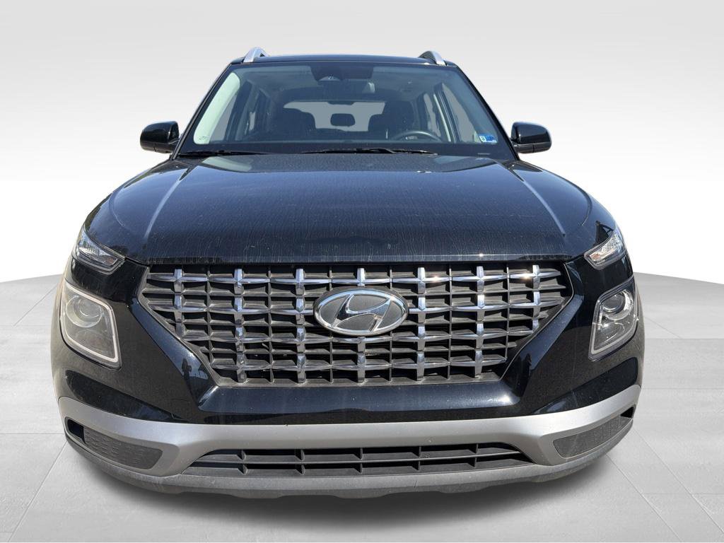 Used 2025 Hyundai Venue SEL FWD image 19