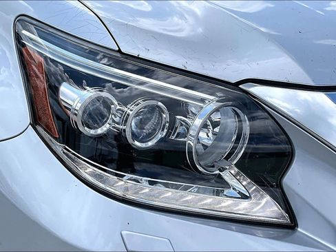 Used 2018 Lexus GX 460 Premium w/ Premium Package AWD/4WD image 25