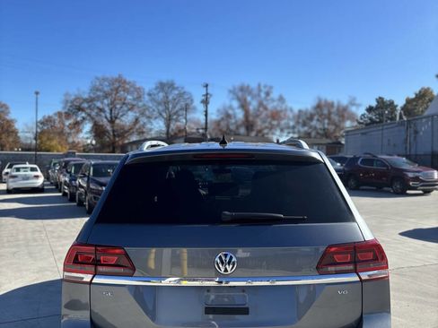Used 2018 Volkswagen Atlas SE image 4