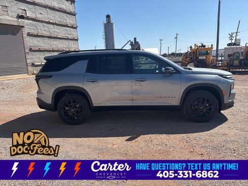 New 2026 Chevrolet Traverse LT w/ Midnight/Sport Edition FWD image 5
