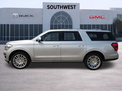 Used 2023 Ford Expedition Max Limited RWD image 3