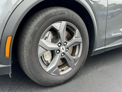 New 2023 Ford Mustang Mach-E Select image 24