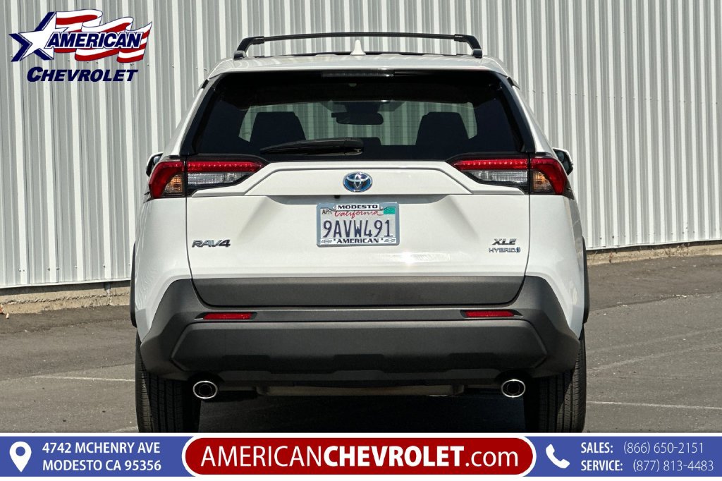 Used 2022 Toyota RAV4 XLE w/ Convenience Package AWD/4WD image 5