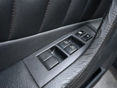 Used 2012 INFINITI FX35 2WD w/ Premium Pkg image 19