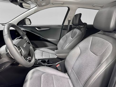 Used 2024 Kia Niro Wave image 17
