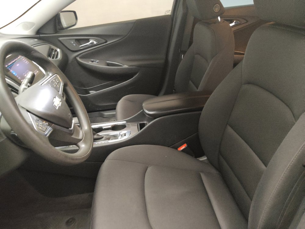 Used 2023 Chevrolet Malibu LT FWD image 17