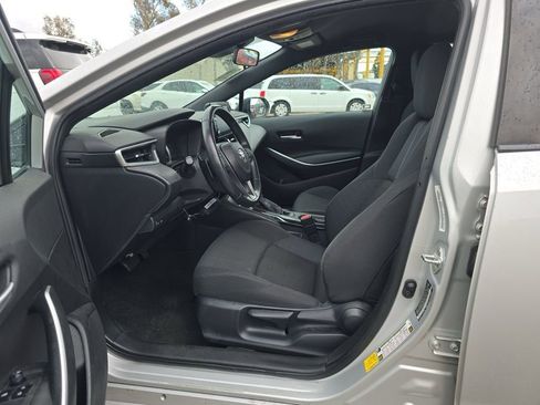 Used 2022 Toyota Corolla SE image 6