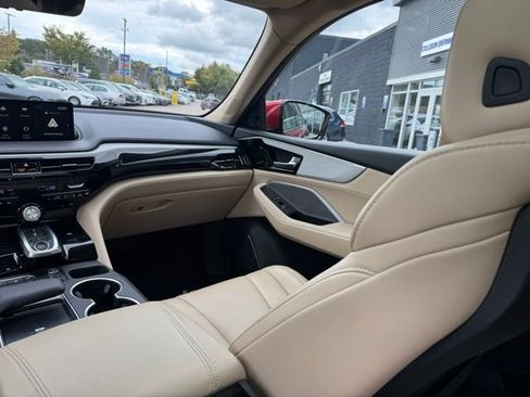 Used 2023 Acura MDX SH-AWD w/ Technology Package image 39