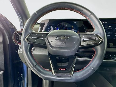Used 2025 Chevrolet Equinox RS w/ Safety and Technology Package FWD image 18