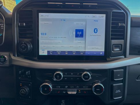 Used 2022 Ford F150 XLT w/ Equipment Group 302A High AWD/4WD image 27