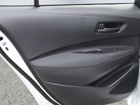 Certified 2024 Toyota Corolla LE image 38