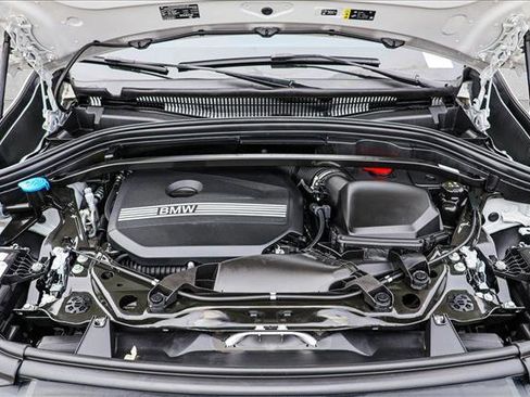 Used 2024 BMW X1 xDrive28i w/ Premium Package image 27