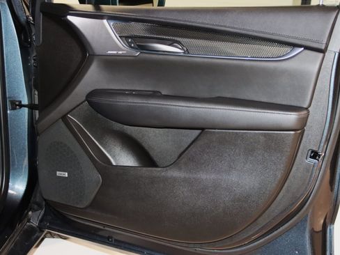 Used 2020 Cadillac XT5 Sportv image 50