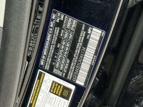 Used 2020 Mercedes-Benz GLE 350 4MATIC w/ AMG Line Exterior image 38