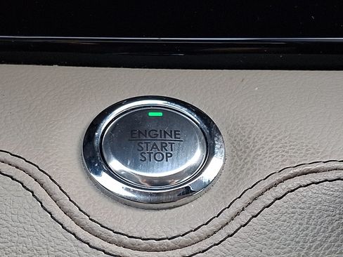 Certified 2024 Lincoln Navigator Reserve AWD/4WD image 24