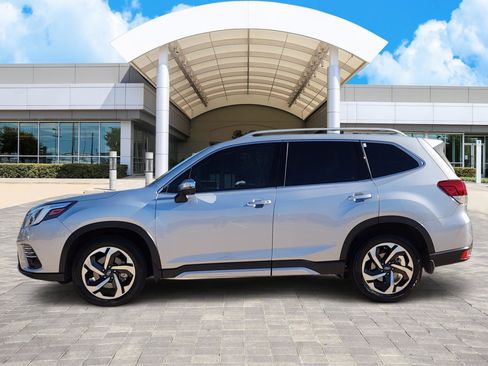 Used 2023 Subaru Forester Touring w/ Popular Package #2 image 3