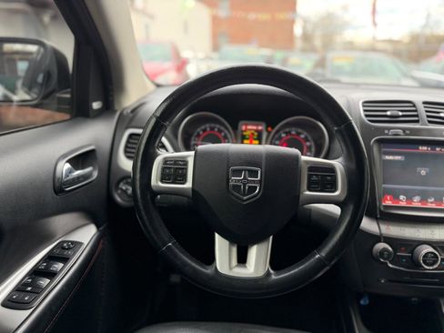 Used 2018 Dodge Journey GT w/ Driver Convenience Group AWD/4WD image 40