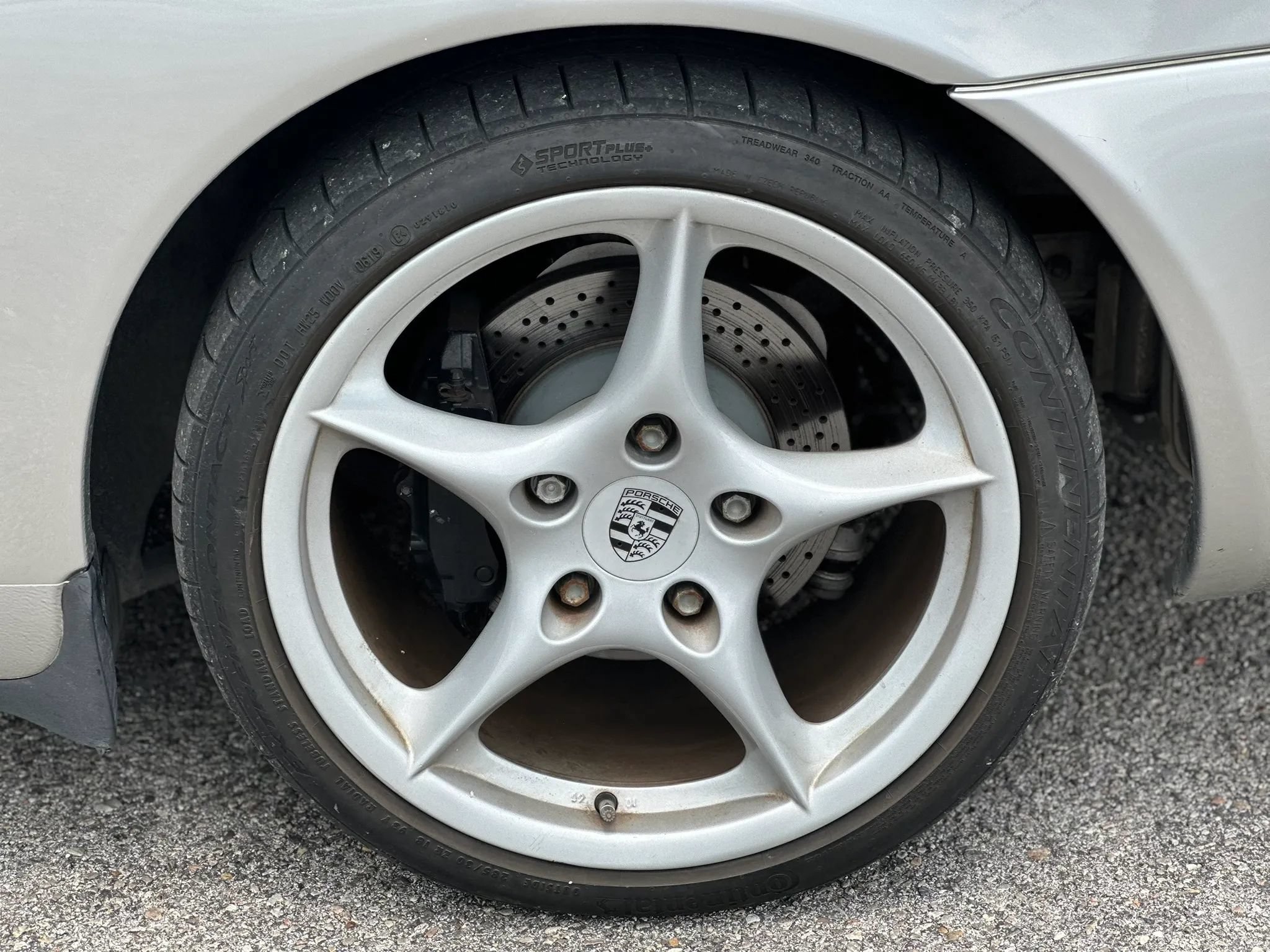 Used 2003 Porsche 911 Carrera RWD image 18