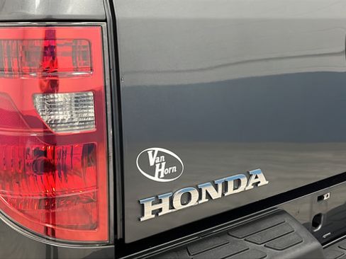 Used 2011 Honda Ridgeline RTS image 32